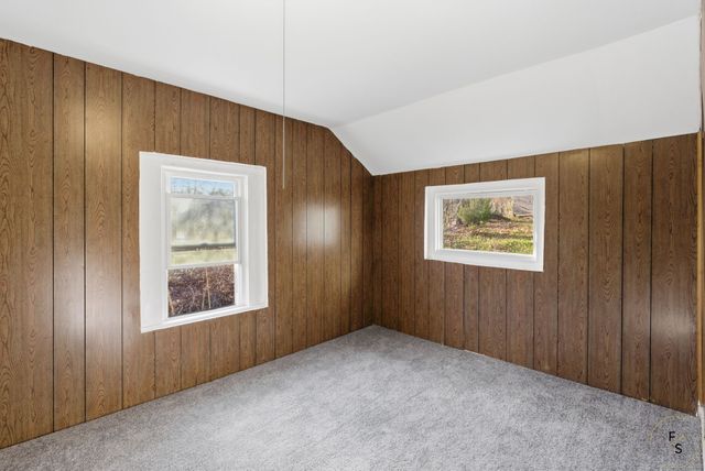 76 Skinner Street, East Hampton, CT 06424