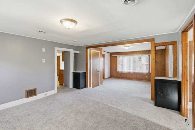 76 Skinner Street, East Hampton, CT 06424