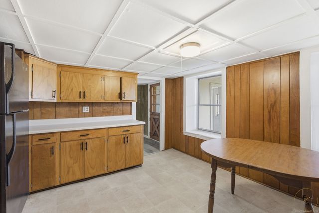 76 Skinner Street, East Hampton, CT 06424