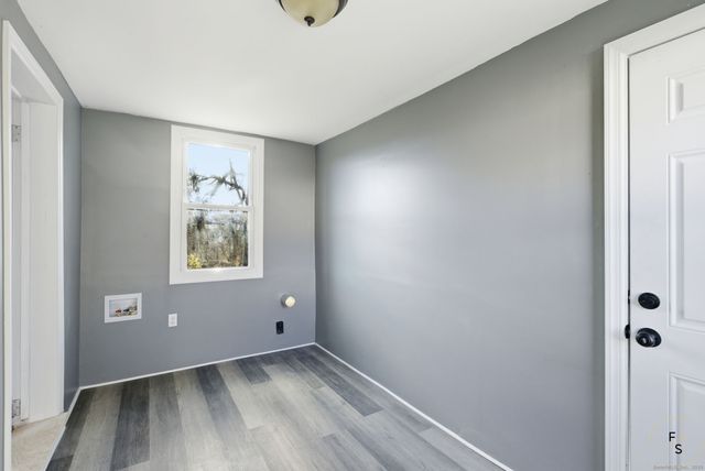 76 Skinner Street, East Hampton, CT 06424