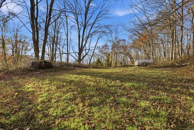 76 Skinner Street, East Hampton, CT 06424