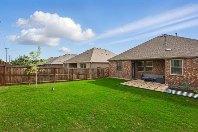 3409 Brady Starr Drive, Aubrey, TX 76227