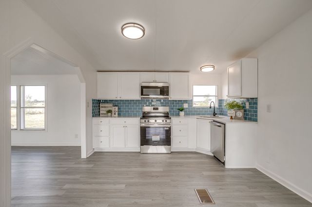 5921 Black Springs Lane, Joshua, TX 76058