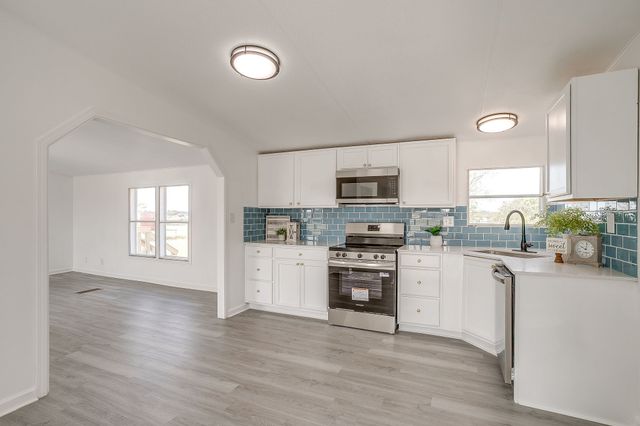 5921 Black Springs Lane, Joshua, TX 76058