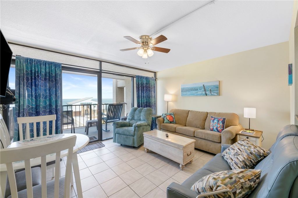 1021 S Water St 410, Rockport, TX 78382 — photo 4