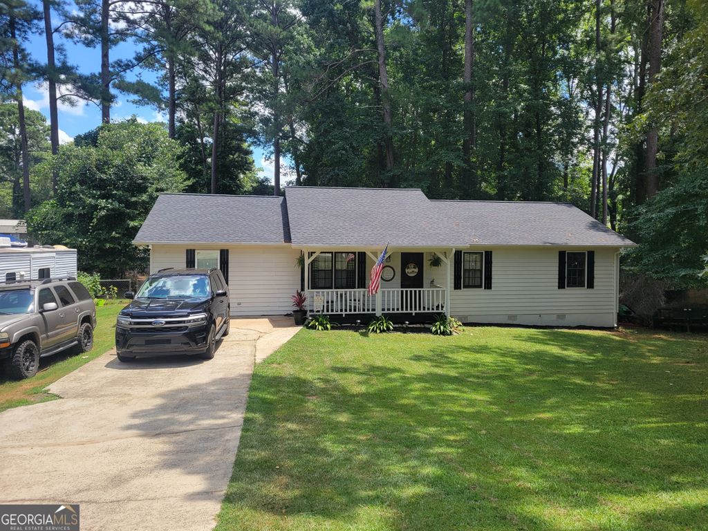 290 Highland Circle, Mcdonough, GA 30253