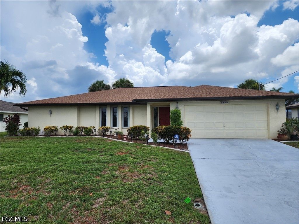 1822 SE 11th TER, Cape Coral, FL 33990