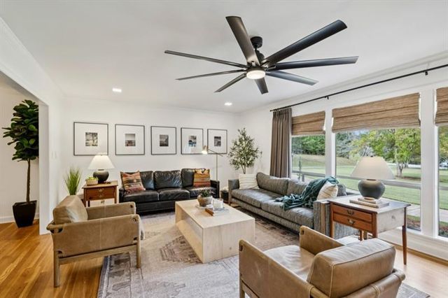 334 Luther Bailey, Senoia, GA 30276