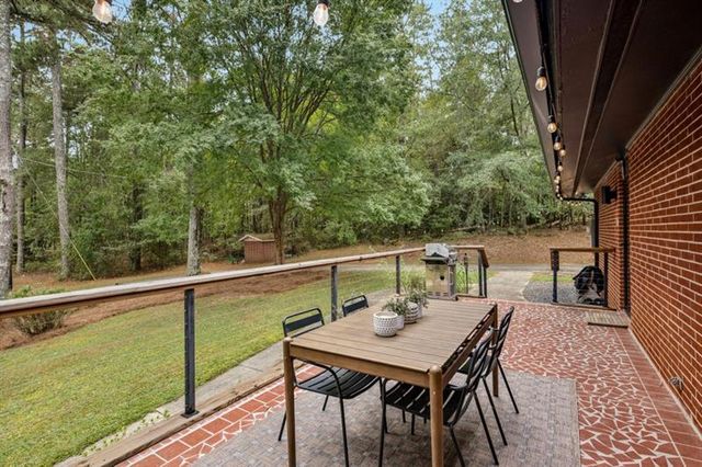 334 Luther Bailey, Senoia, GA 30276