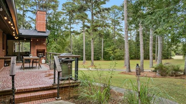 334 Luther Bailey, Senoia, GA 30276