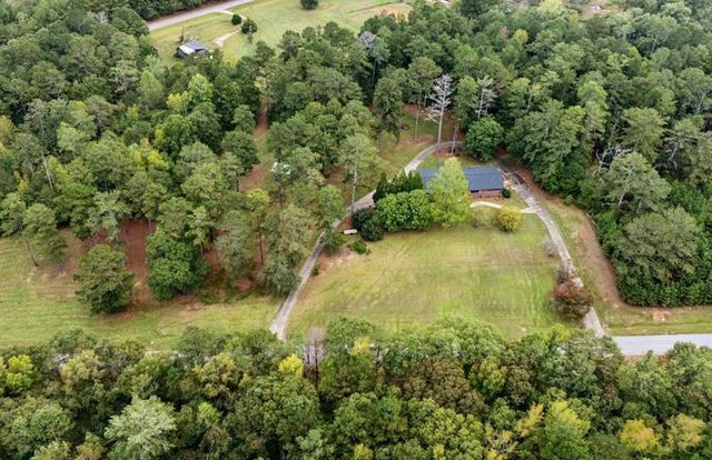 334 Luther Bailey, Senoia, GA 30276