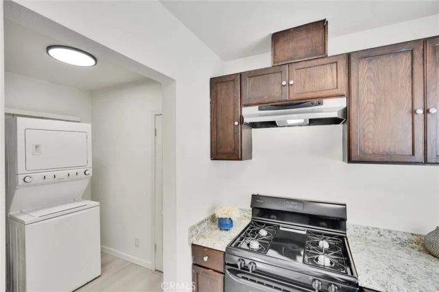 1120 N Vista Street, West Hollywood, CA 90046
