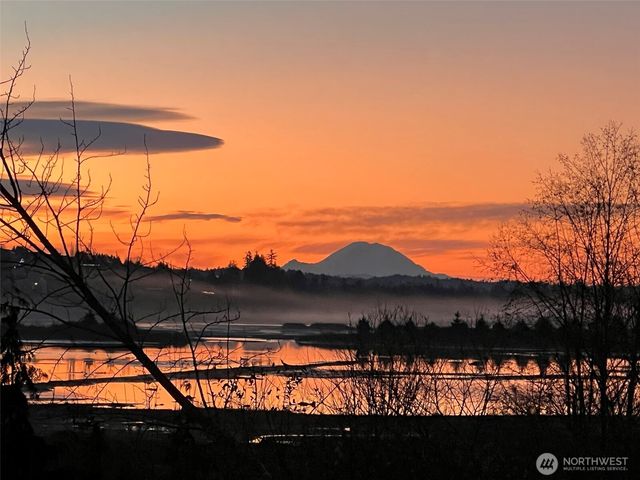 5406 59th Place NE, Marysville, WA 98270