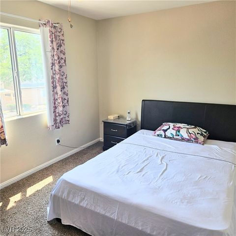 5218 Pat Place, Las Vegas, NV 89118