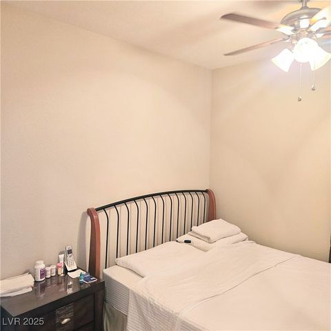 5218 Pat Place, Las Vegas, NV 89118