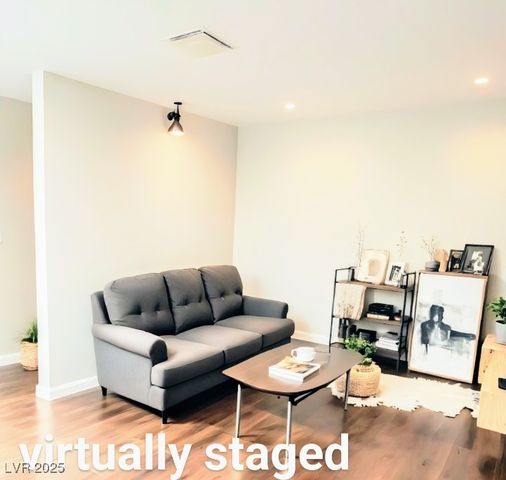 5218 Pat Place, Las Vegas, NV 89118