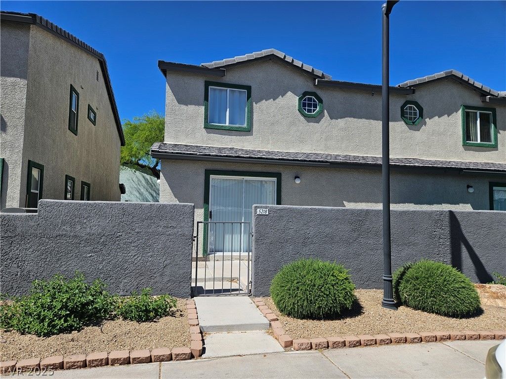 5218 Pat Place, Las Vegas, NV 89118