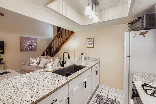 500 Hesters Crossing RD 310, Round Rock, TX 78681