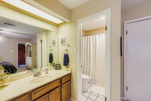 500 Hesters Crossing RD 310, Round Rock, TX 78681