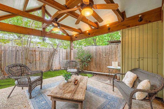 500 Hesters Crossing RD 310, Round Rock, TX 78681
