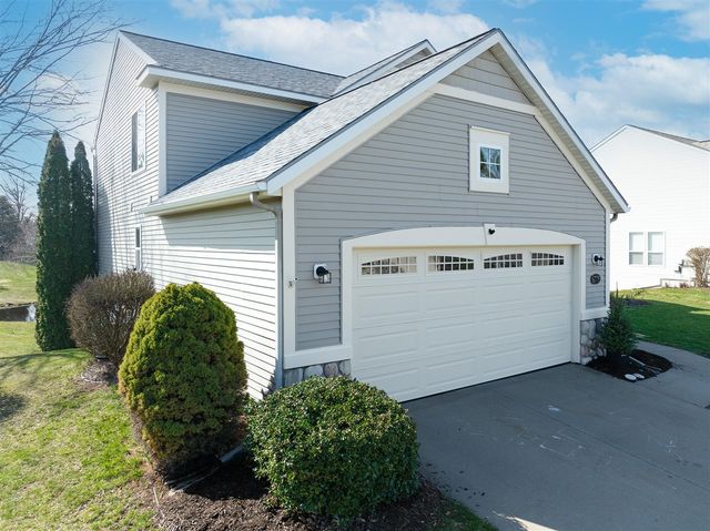 6779 Winter Creek Road, Norton Shores, MI 49444