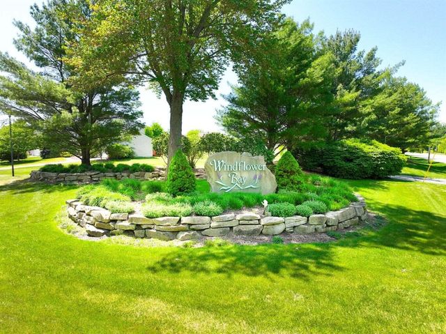 6779 Winter Creek Road, Norton Shores, MI 49444