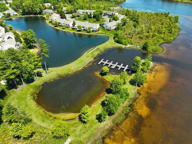 6779 Winter Creek Road, Norton Shores, MI 49444