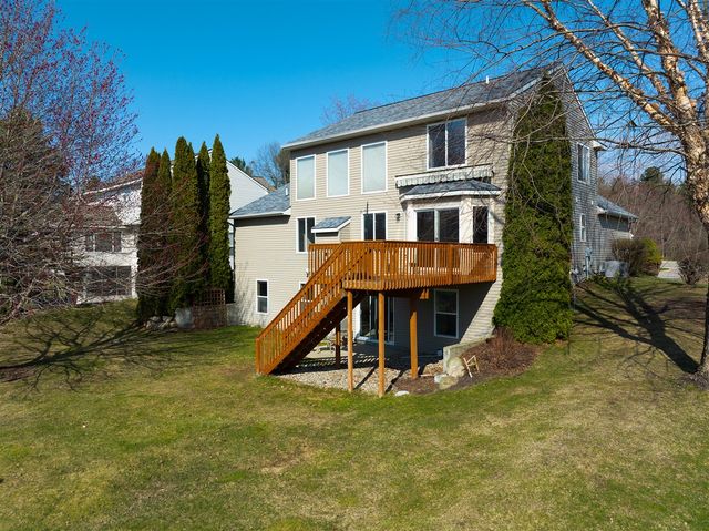 6779 Winter Creek Road, Norton Shores, MI 49444