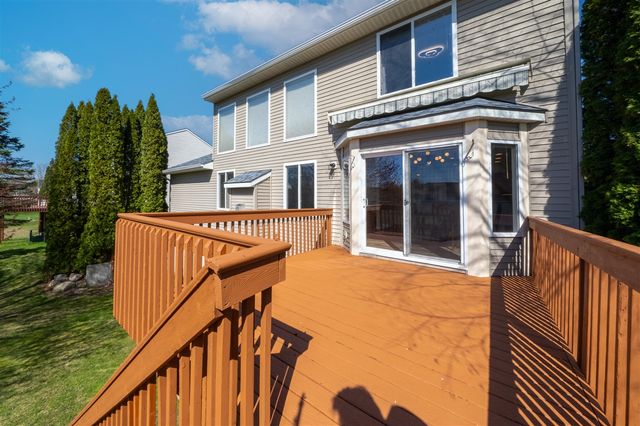 6779 Winter Creek Road, Norton Shores, MI 49444
