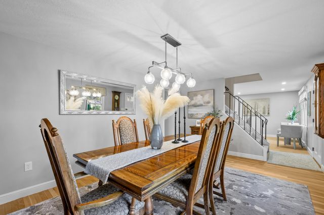 31 Hillcrest Drive, Pembroke, MA 02359