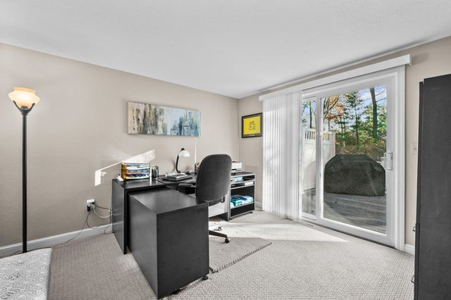 31 Hillcrest Drive, Pembroke, MA 02359