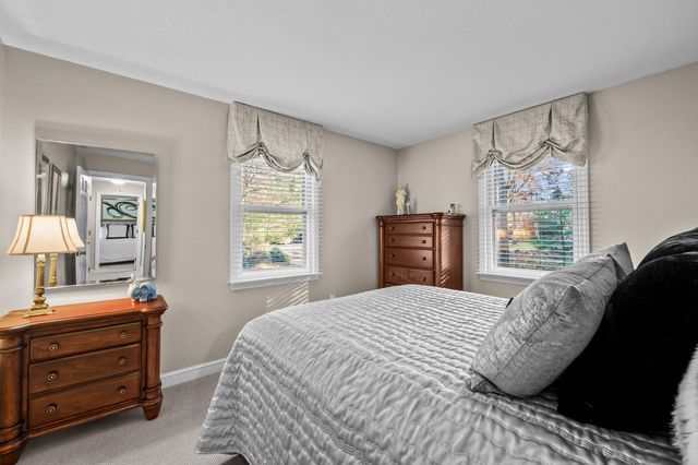 31 Hillcrest Drive, Pembroke, MA 02359