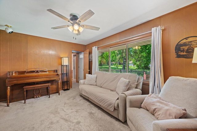 14640 Cameron Drive Lower, Brookfield, WI 53005
