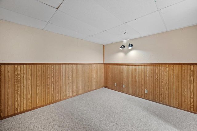 14640 Cameron Drive Lower, Brookfield, WI 53005