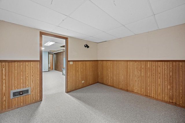 14640 Cameron Drive Lower, Brookfield, WI 53005
