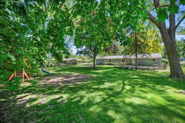 14640 Cameron Drive Lower, Brookfield, WI 53005