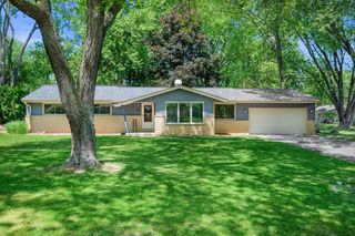 14640 Cameron Drive Lower, Brookfield, WI 53005