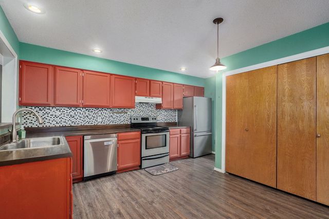 3457 W Lombard Street, Springfield, MO 65802