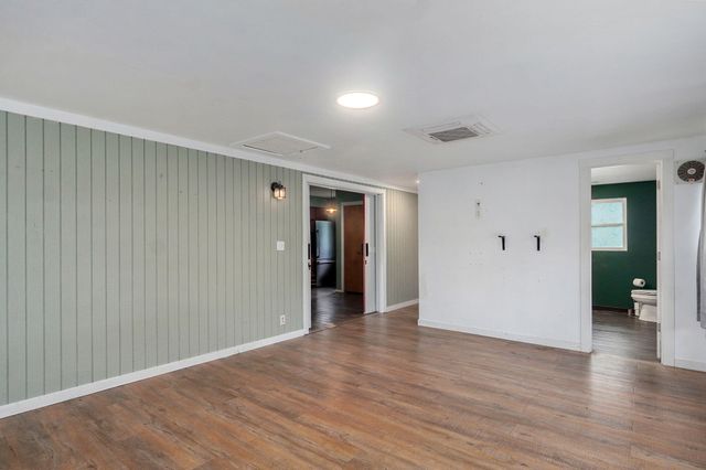 3457 W Lombard Street, Springfield, MO 65802