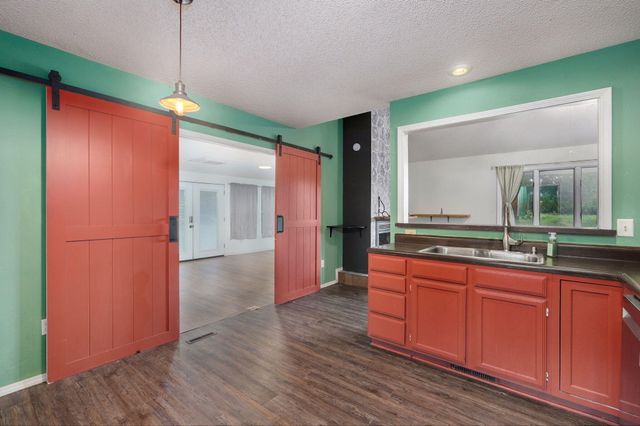 3457 W Lombard Street, Springfield, MO 65802