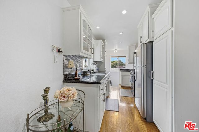 3614 2nd Avenue, La Crescenta, CA 91214