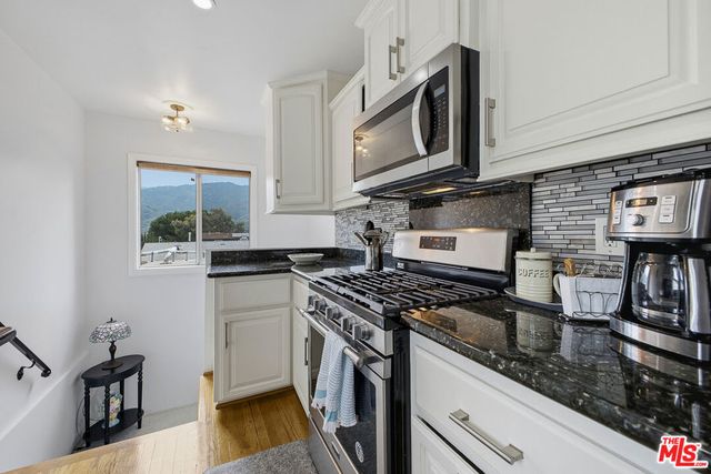 3614 2nd Avenue, La Crescenta, CA 91214