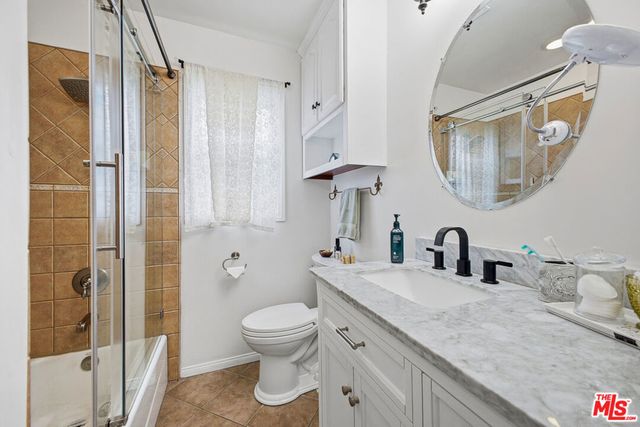 3614 2nd Avenue, La Crescenta, CA 91214