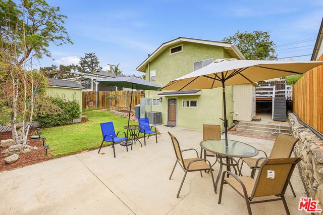 3614 2nd Avenue, La Crescenta, CA 91214