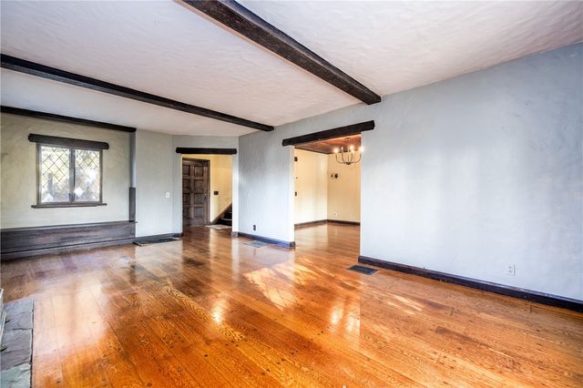 21 Hillsboro Road, Brighton, NY 14610