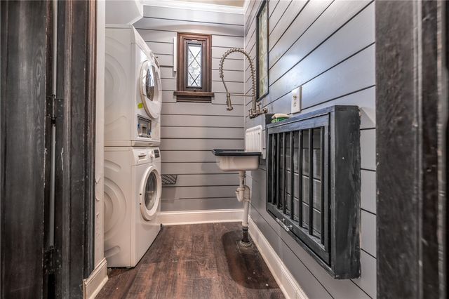 21 Hillsboro Road, Brighton, NY 14610