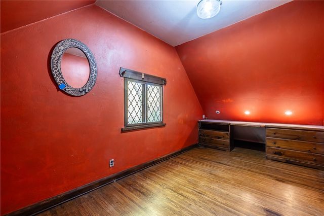 21 Hillsboro Road, Brighton, NY 14610