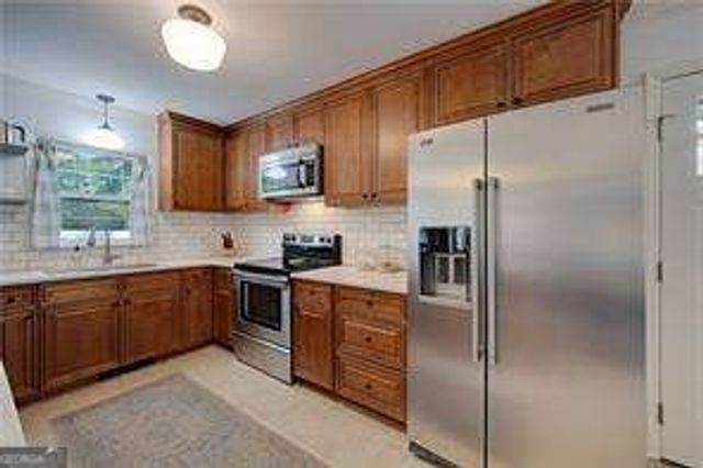 119 Rhodes Drive, Marietta, GA 30068