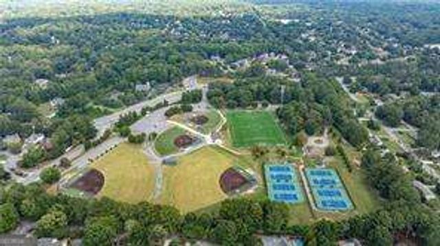 119 Rhodes Drive, Marietta, GA 30068