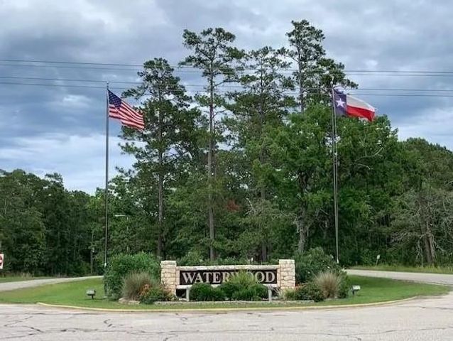 26688 Pools Creek Drive, Huntsville, TX 77320